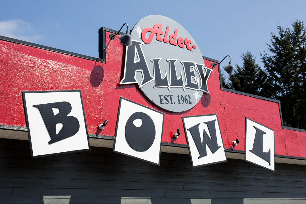 Alder Bowling