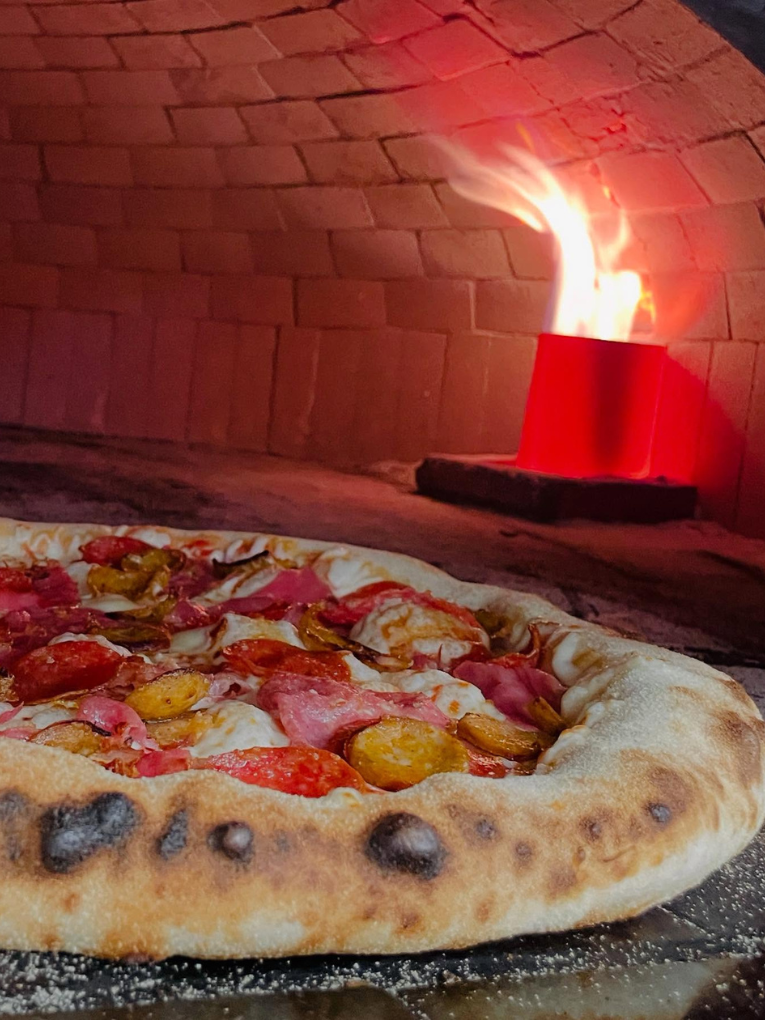 Captain's Oven Pizza 2