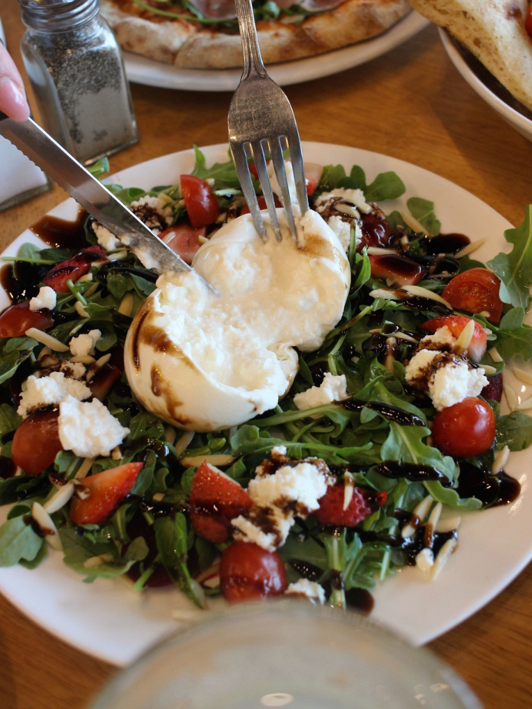 Captain's Oven Pizza 3